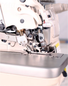 máy vắt sổ điện tử hút hơi hikari