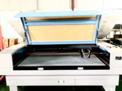 máy cắt vải bằng laser ims